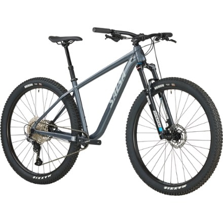 Salsa Rangefinder Deore 11-Speed 29 Mountain Bike 1