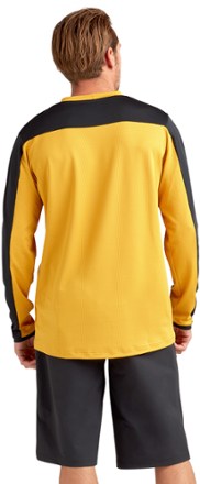 DAKINE Syncline Long-Sleeve Bike Jersey - Men's 1