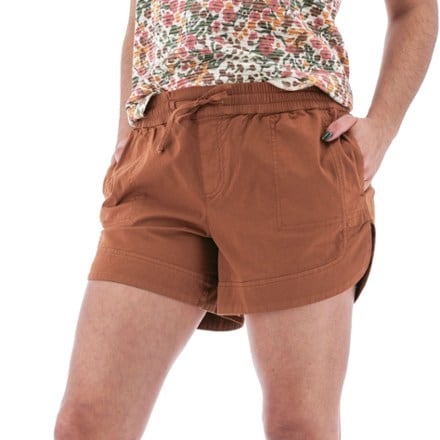 Aventura Parker Shorts - Women's 2