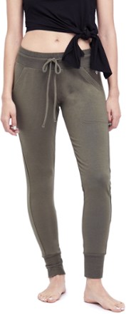 skinny sweatpants womens