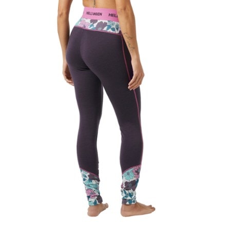 Helly Hansen LIFA Merino Midweight Graphic Base Layer Pants - Women's 2