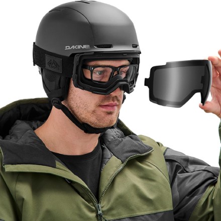 DAKINE Domain Snow Goggles Plus 6