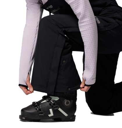 Columbia Highland Summit II Insulated Bib Snow Pants - Women's 9
