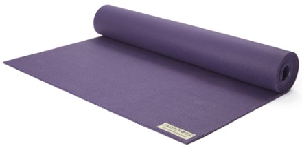 DIY Yoga Mat Cleaner, REI Expert Advice