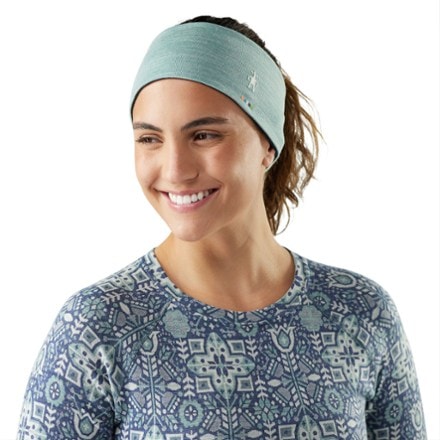 On Body Image of color Arctic Green/Twilight Blue