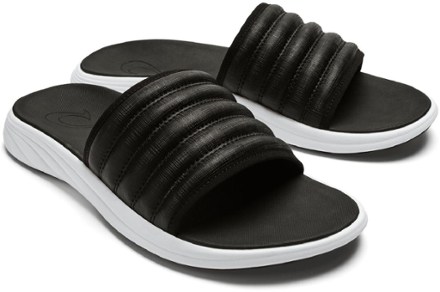 OluKai Komo Slides - Men's 2