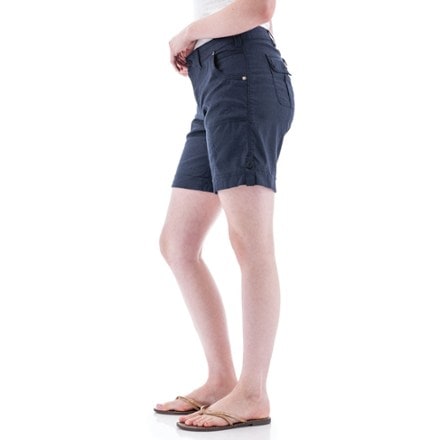 Aventura Temple Shorts - Women's 2