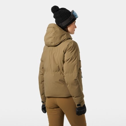 Helly Hansen Nora Short Puffy Insulated Jacket - Women's 2