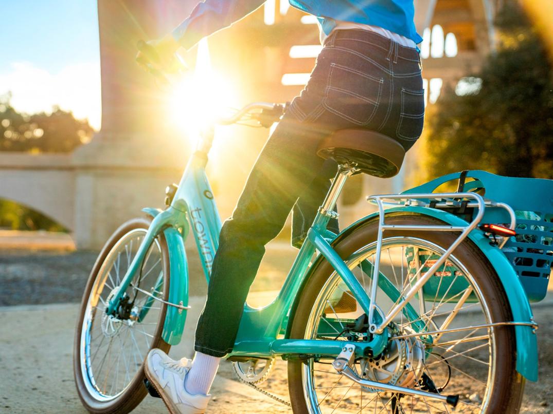 Location Image for Townie Go! Throttle Electric Bike