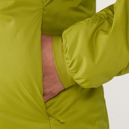 Arc'teryx Atom SV Insulated Jacket - Women's 4