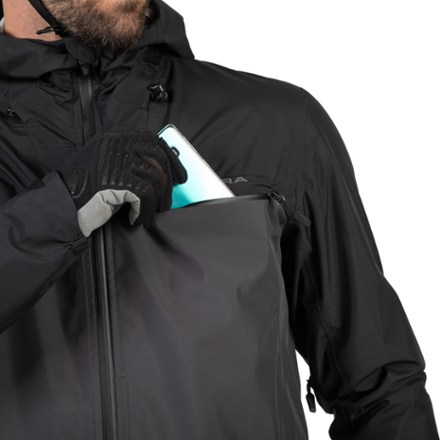 Endura SingleTrack Waterproof Cycling Jacket - Men's 8