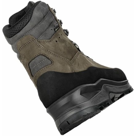 Lowa Tibet Evo GTX Hiking Boots - Men's 3