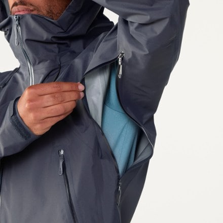 Arc'teryx Beta SL Jacket - Men's 7