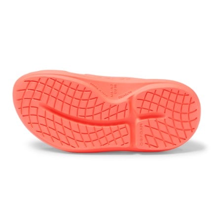 OOFOS OOyea Slide Sandals - Women's 5