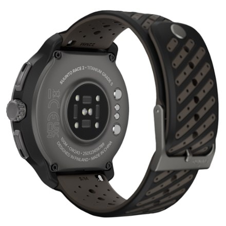 Suunto Race 2 Titanium 1
