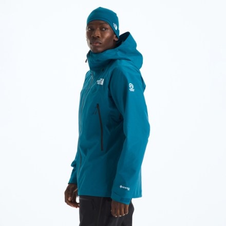 The North Face Summit Cayesh GTX Pro Jacket - Men's 4
