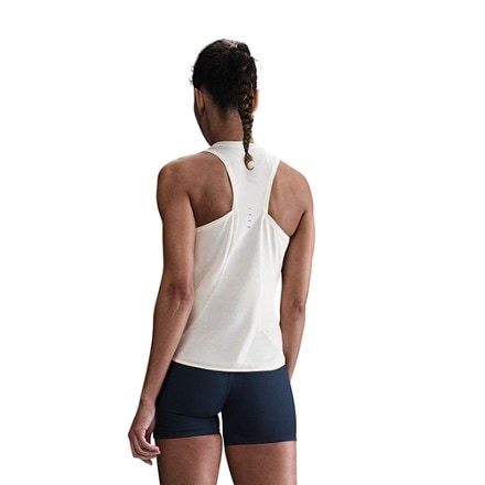 Nike Swift Dri-FIT Tank Top - Women's 1