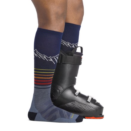 Darn Tough Steep Lines Lightweight Over-The-Calf Ski and Snowboard Socks - Men's 2