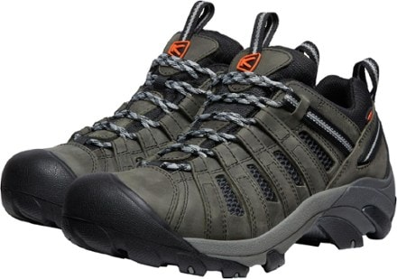 KEEN Voyageur Hiking Shoes - Men's 3