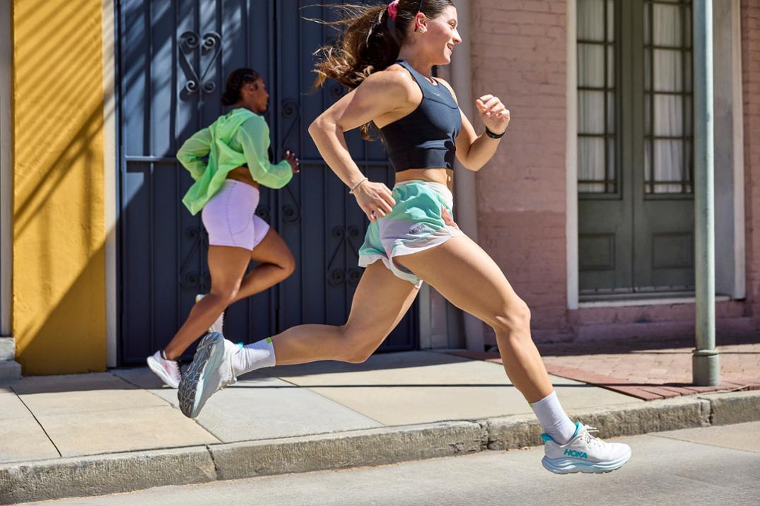 Location Image for Clifton 10 Road-Running Shoes - Women's