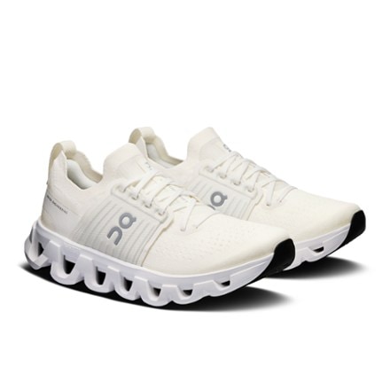 On Cloudswift 4 Road-Running Shoes - Women's 2