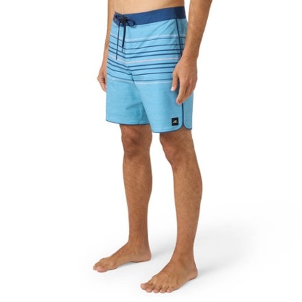 O'Neill Hyperfreak Heat Scallop 18" Board Shorts - Men's 3