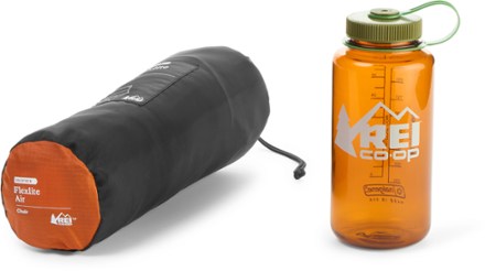 Flexlite Air Chair [32 fl oz. water bottle not included]