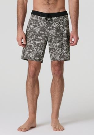 Vuori Infinity Board Shorts - Men's 1