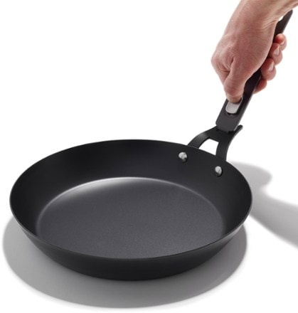 OXO Outdoor Carbon Steel Fry Pan with Removable Handle - 10" 4