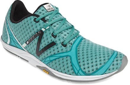 new balance low drop running shoes