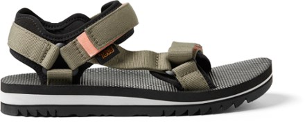 teva universal black