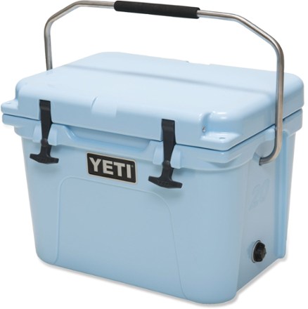 rei outlet yeti