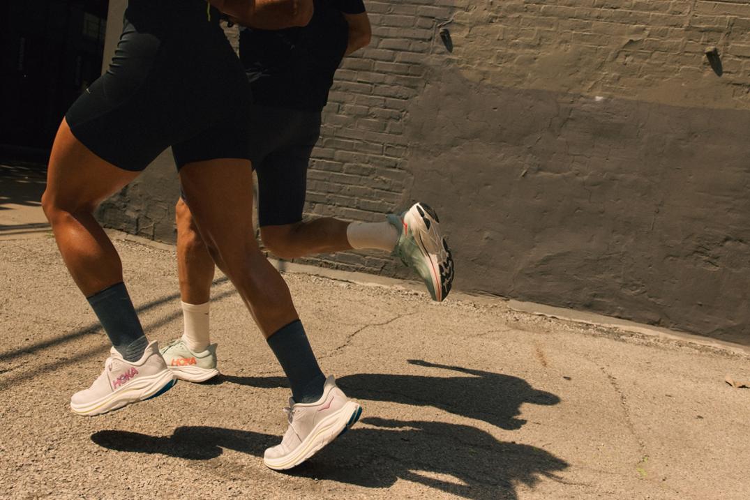 Location Image for Clifton 10 Road-Running Shoes - Women's