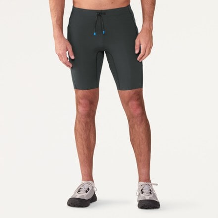 Model info: Height: 6'1" | Waist: 32.5 | Inseam: 33 | Wearing size: M