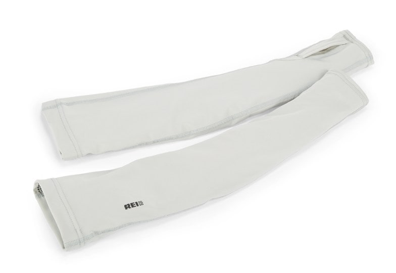 Product Image of color Beachstone Gray