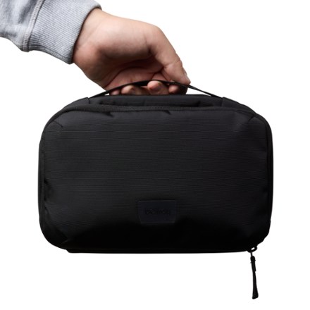 Bellroy Hanging Toiletry Kit 2