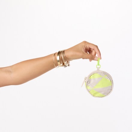 ALOHA Collection Cutie Zip Pouch 1