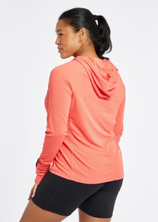 Oiselle Flyout Chill Hoodie - Women's 1