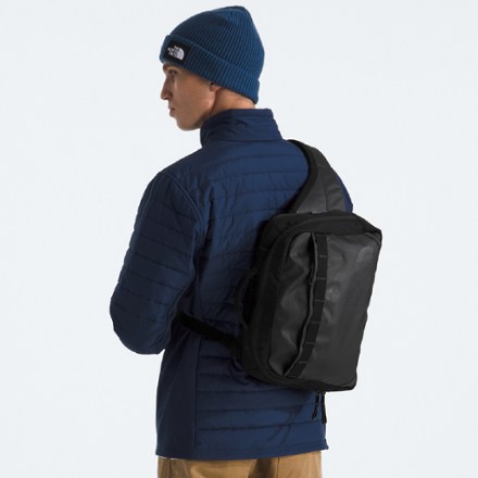 The North Face Base Camp Voyager Sling 4