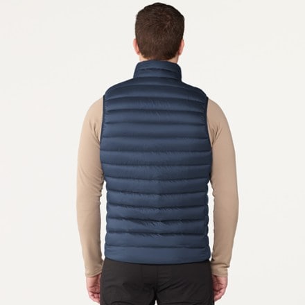 Patagonia Down Sweater Vest - Men's 2