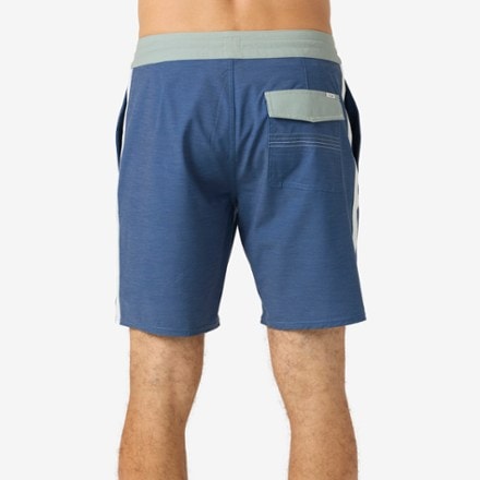 O'Neill OG Sideline Cruzer 18" Board Shorts - Men's 1