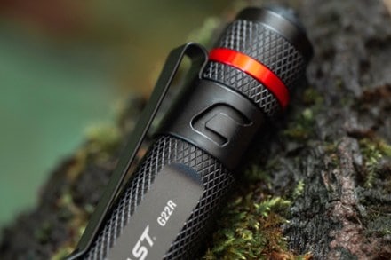 Coast G22R Flashlight 4