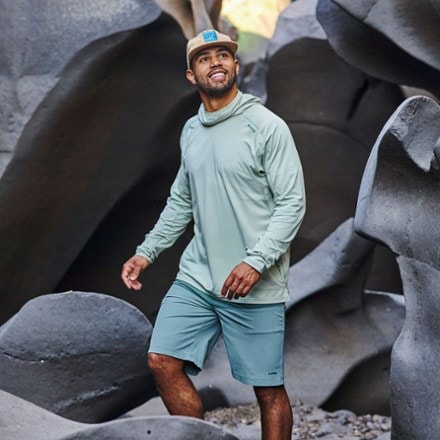 NRS Silkweight Varial Hoodie - Men's 4