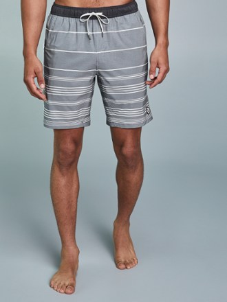 men's 8 inch inseam swim trunks