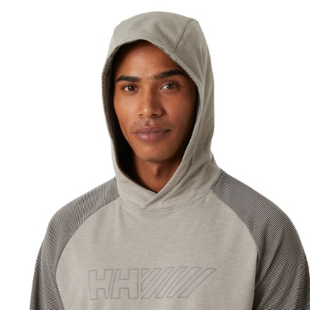 Helly Hansen LIFA Tech Lite Pullover Hood 2.0 - Men's 4