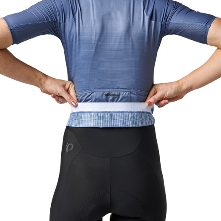 PEARL iZUMi Red Cycling Jersey - Women's 6