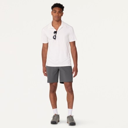 Vuori Meta Shorts - Men's 3