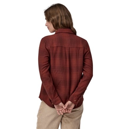 Patagonia Fjord Flannel Shirt - Women's 2