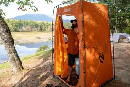 NEMO Heliopolis Privacy Shelter and Shower Tent 9