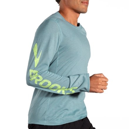 Brooks Distance Long-Sleeve Shirt 3.0 - Men's 2